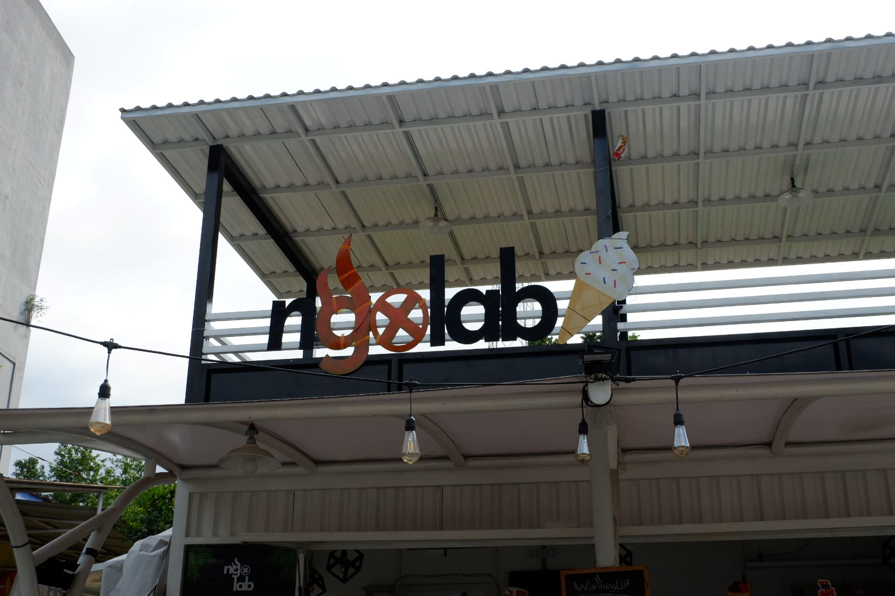 Ngolab Cafe